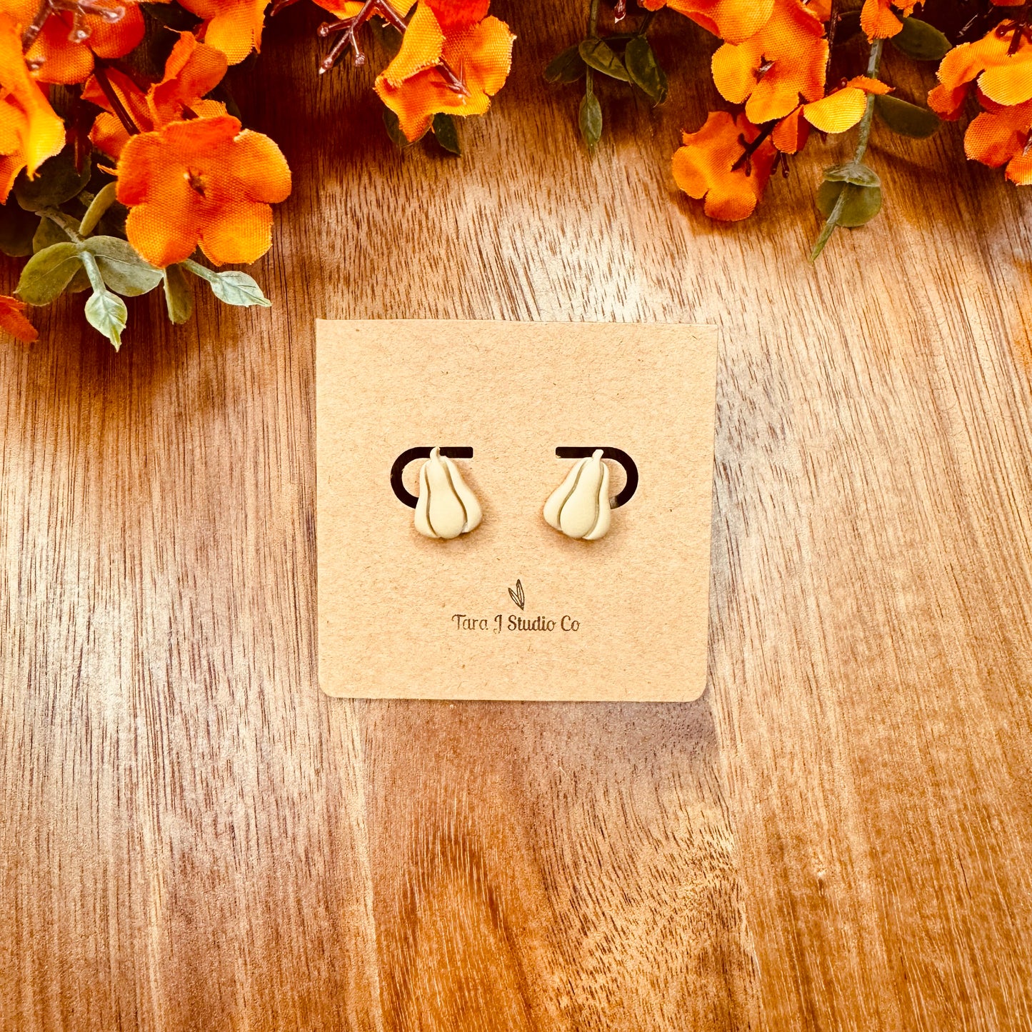 Gourd Stud Earrings